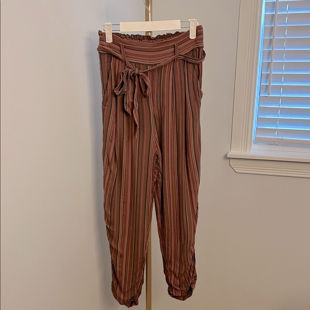 American Eagle Striped Tie Waist Pants